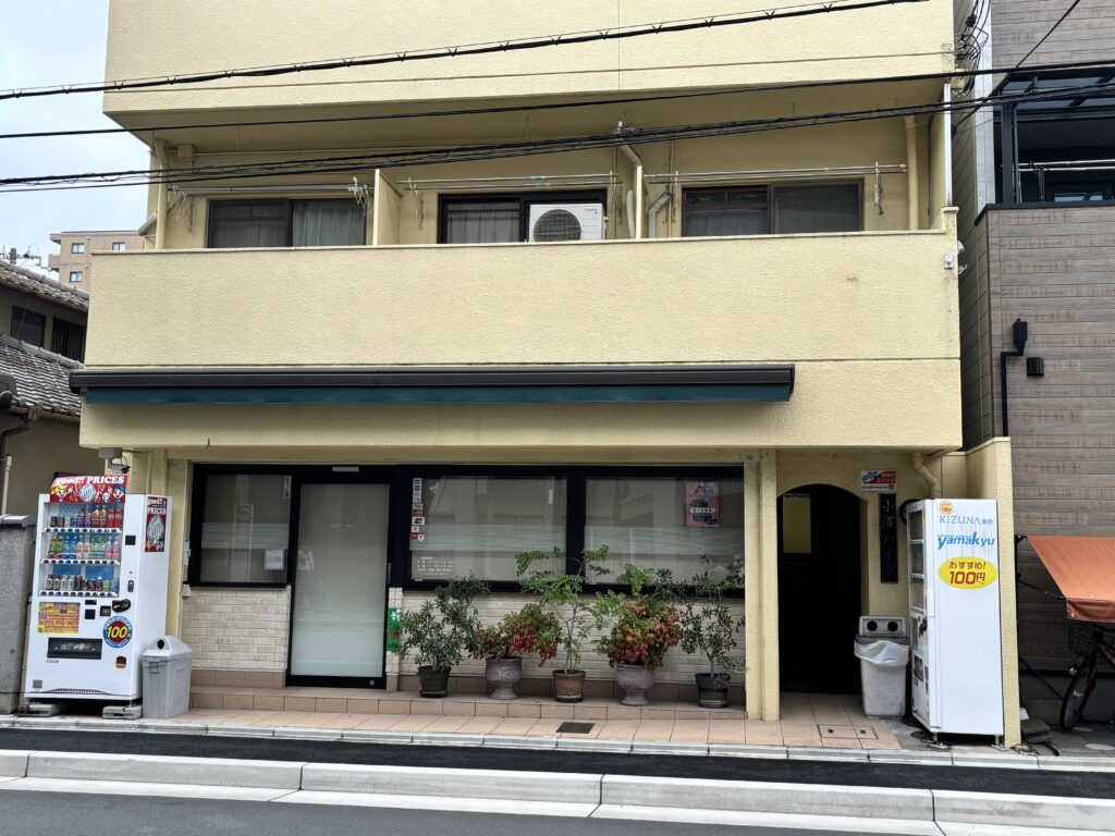 シャーマンまゆみ