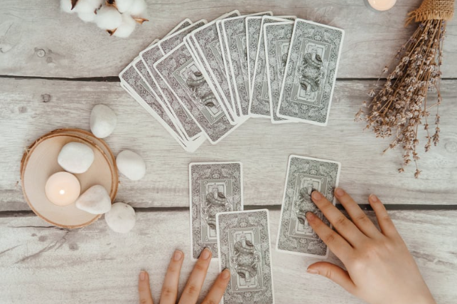 電話占い　タロット占い