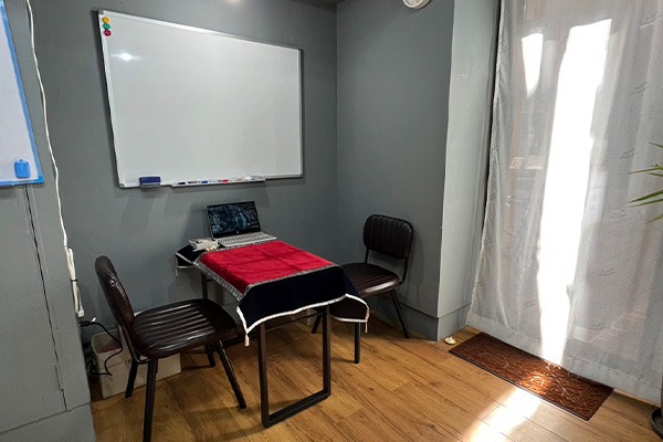 心のオアシス 占いコンシェルジュあや店舗画像